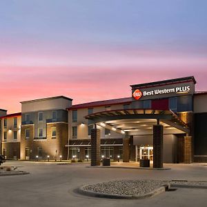 Best Western Plus Lakeview Hotel